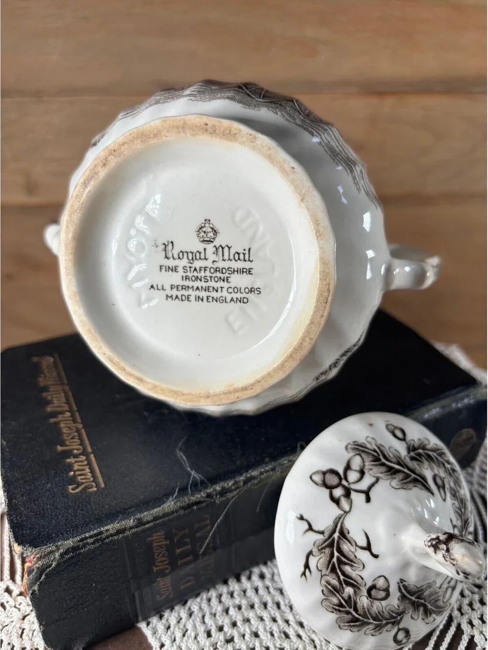 Vintage English Brown & White Transferware Sugar Bowl Pot Myott Staffordshire
